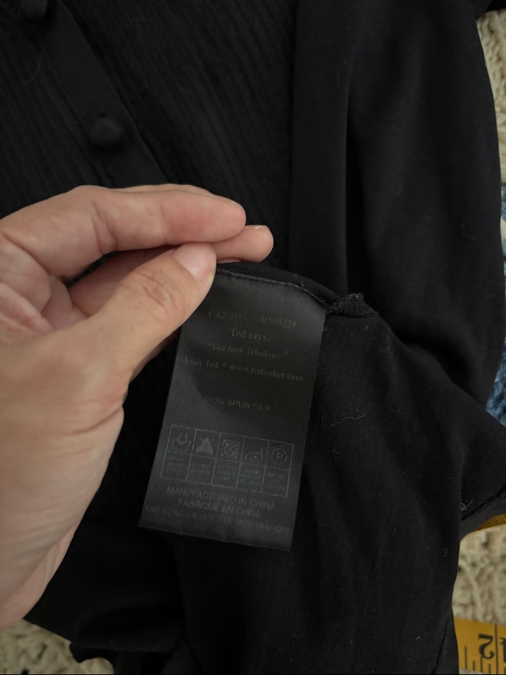 Ted Baker 100% Spun Silk Button-Front Tuxedo Tunic Top Sz 2 - Picture 7 of 7